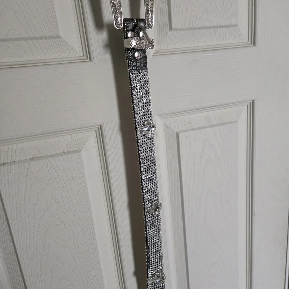 Western Rhinestone Belt - Picture 2 of 3